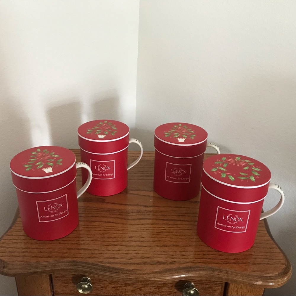 ‼️SALE‼️Vintage Lenox Christmas Mugs With Boxes